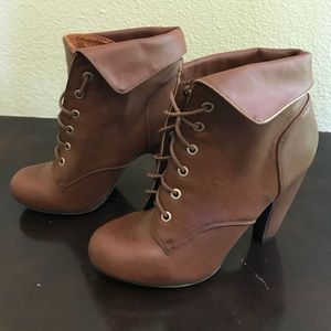 Brown Leather Boots W/ Fur